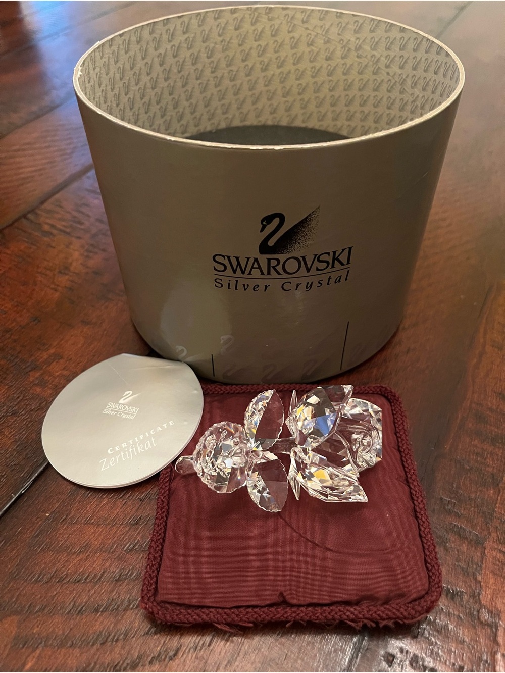 SWAROVSKI Crystal Collectible Figurine Secret Garden Rose 174956